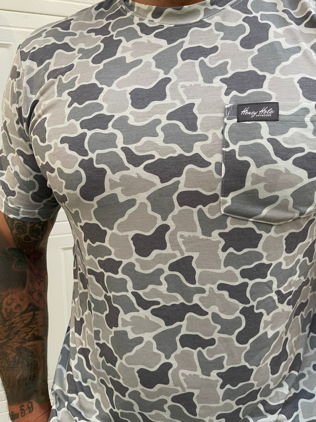 Hideaway Performance T-shirt