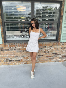 Beige Beauty Mini