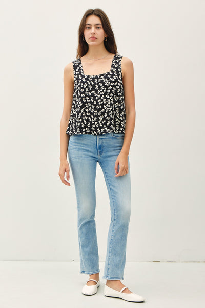 Chic in Bloom