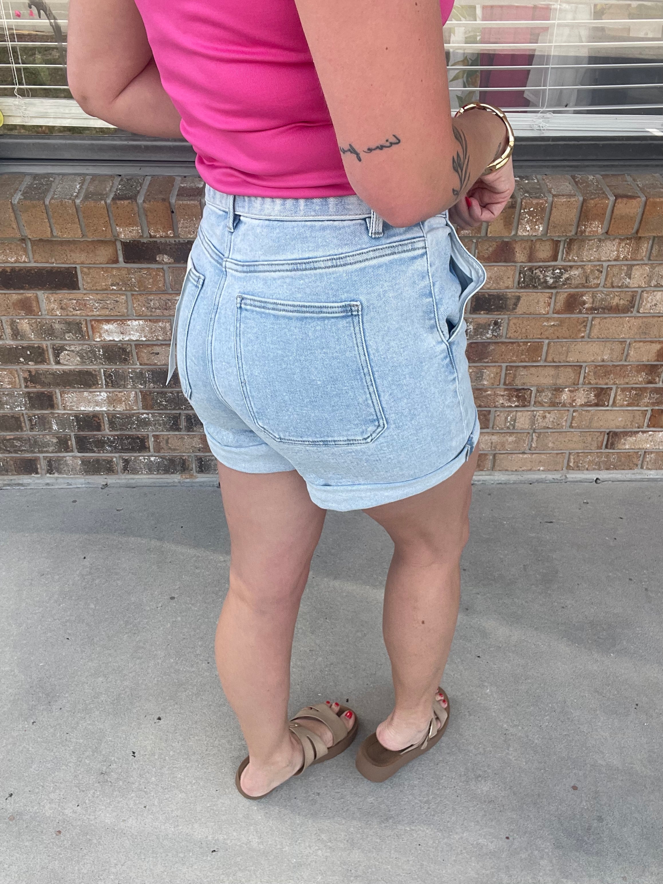 Belted Roll Up Shorts