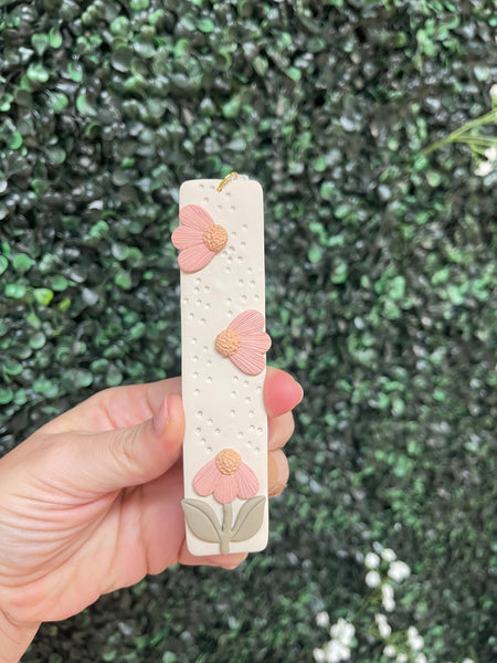 Pink Daisy Bookmark