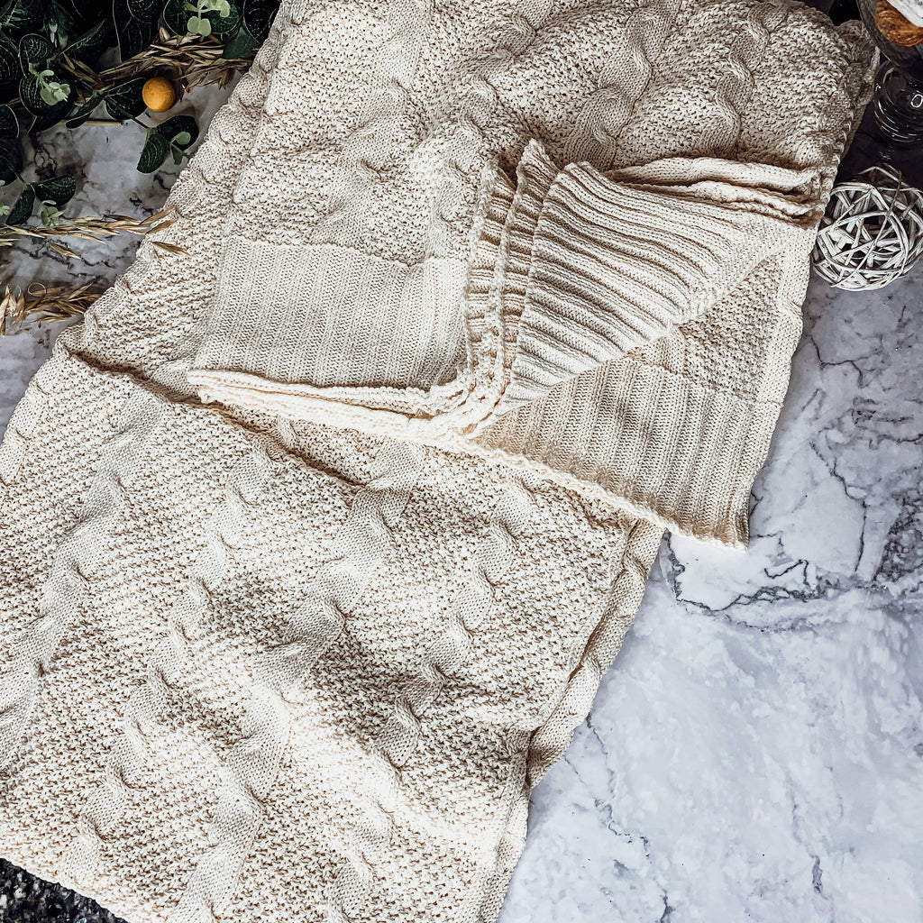 Ivory/White Knit Throw Blanket