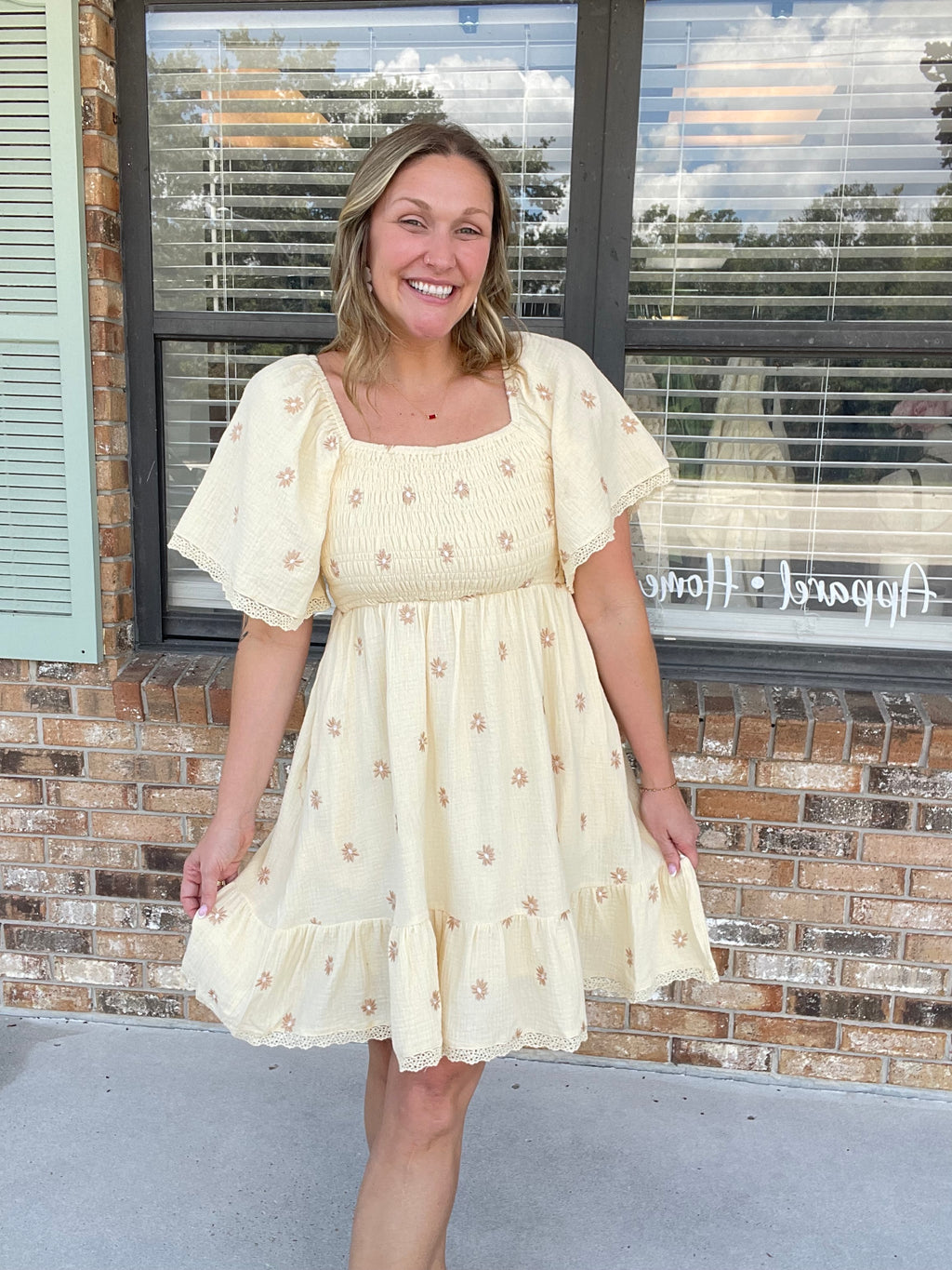 Sunday Stroll Floral Dress