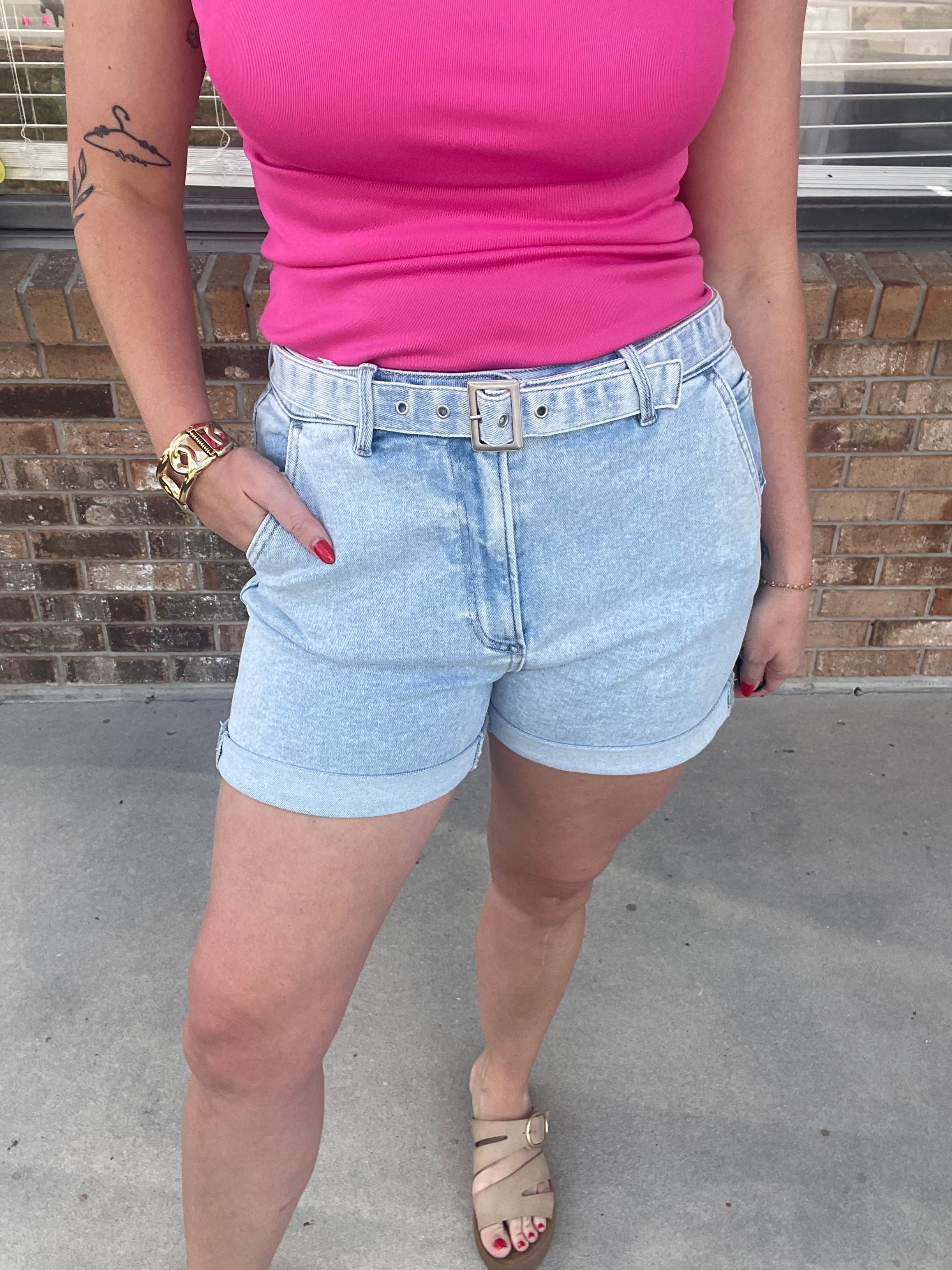 Belted Roll Up Shorts