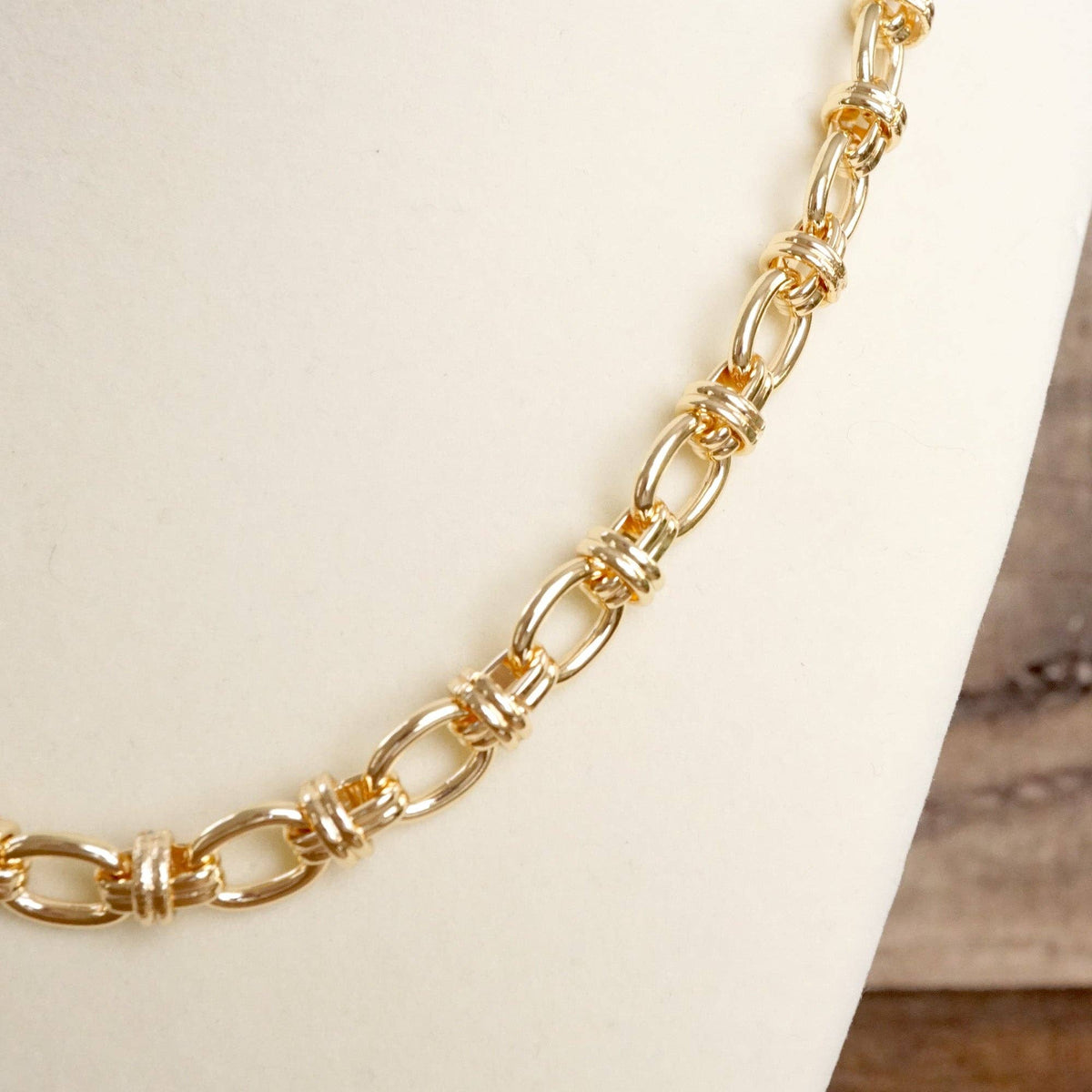 Chunky Fancy Chain Necklace –Gold Tone