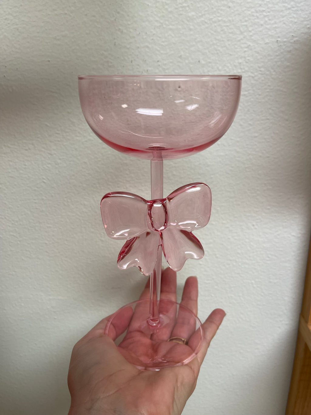 Bow & Bubbly Glass