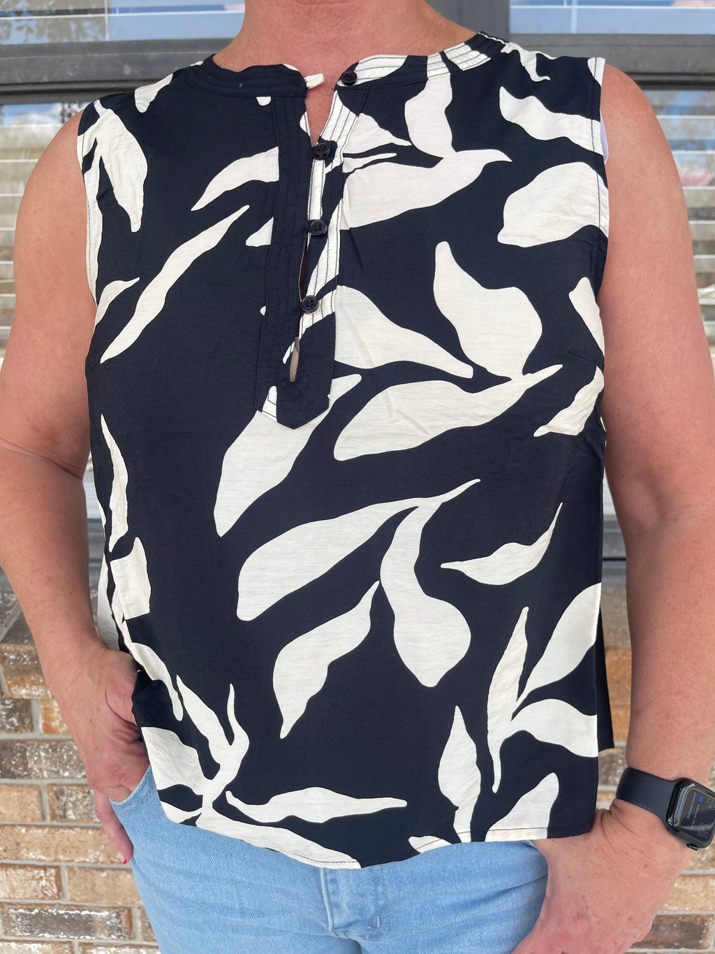Henley Leaf Tank