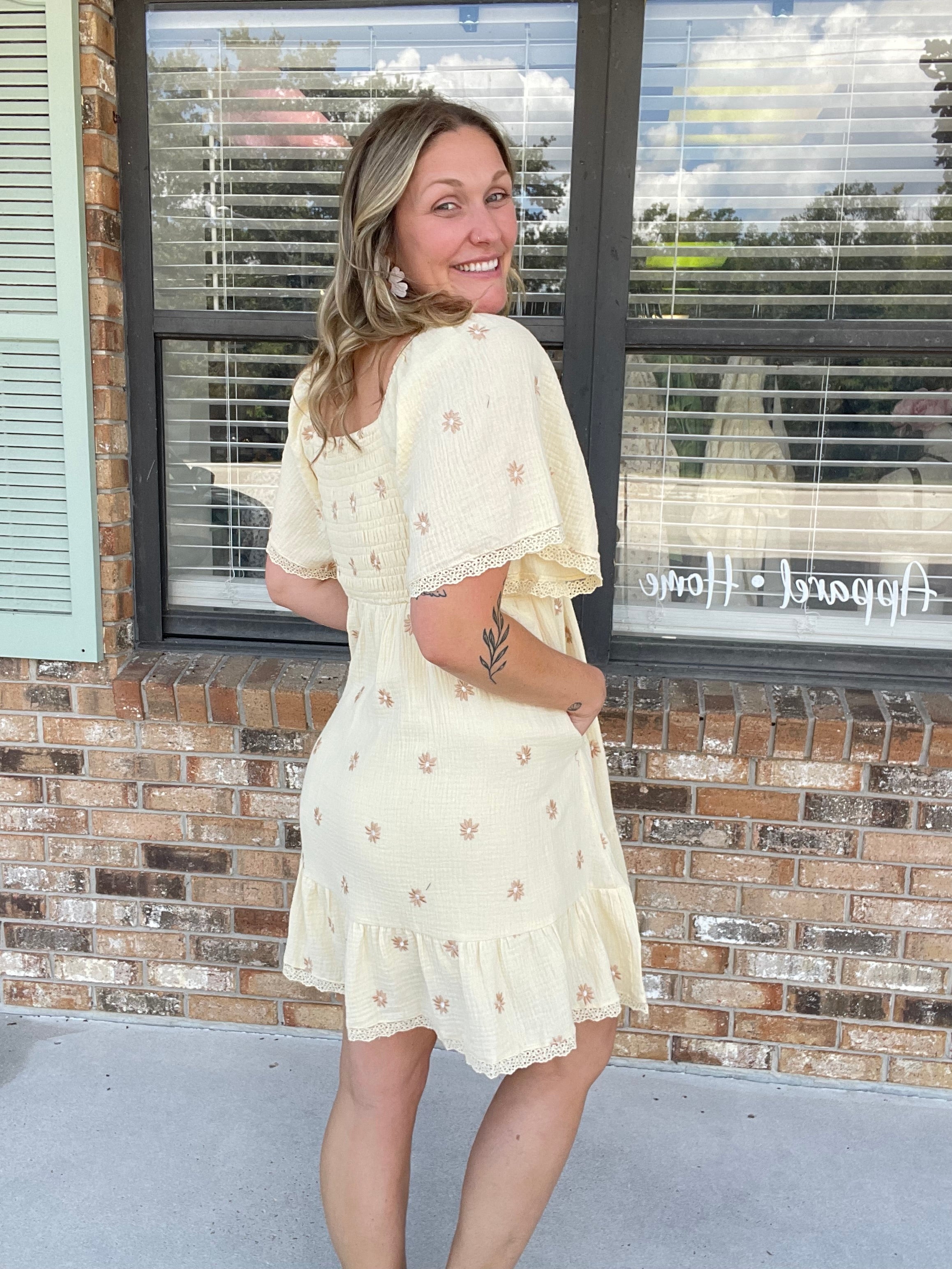 Sunday Stroll Floral Dress