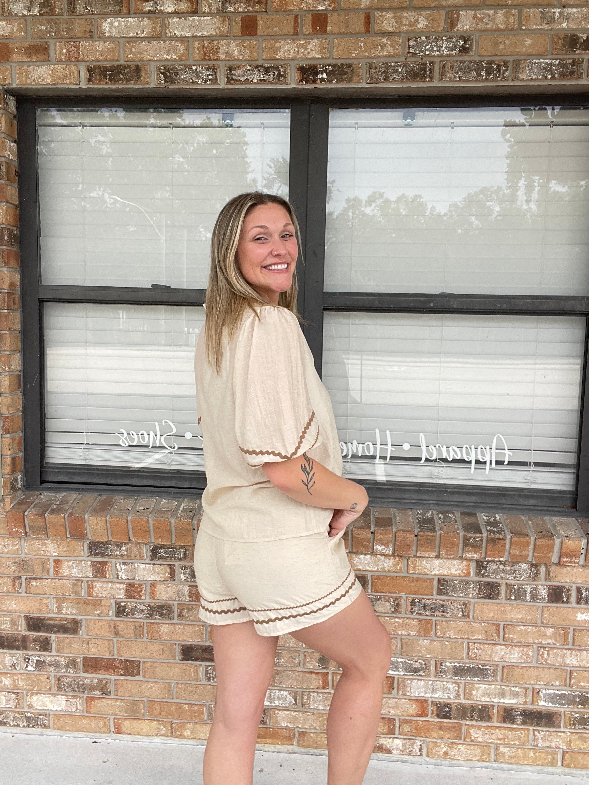 Autumn Stroll Linen Shorts