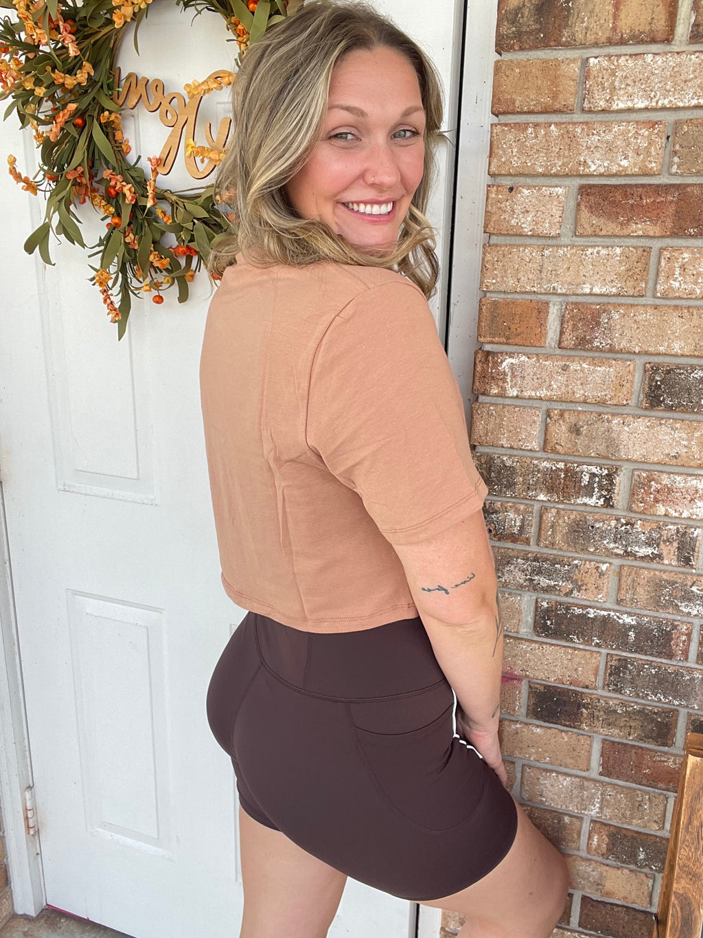 Mocha Active Crop Top