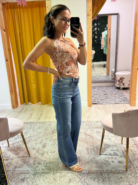 Cassy Raw Hem Jeans
