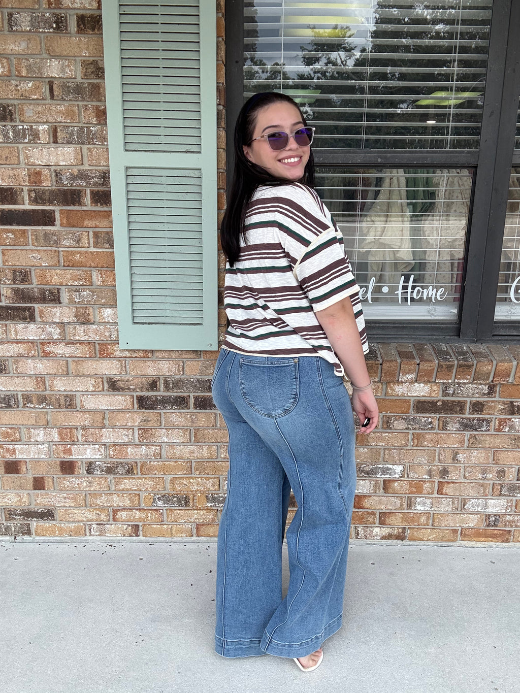 Cool Girl Wide Leg Jeans