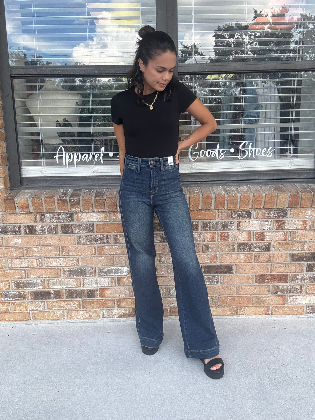 Callie Retro Wide Jeans