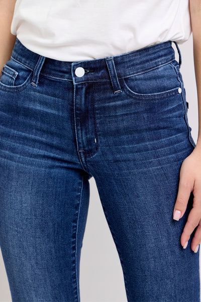 Darkest Wash Capris