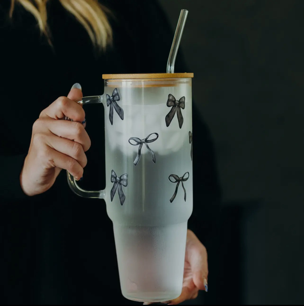 40oz Black Bow Tumbler