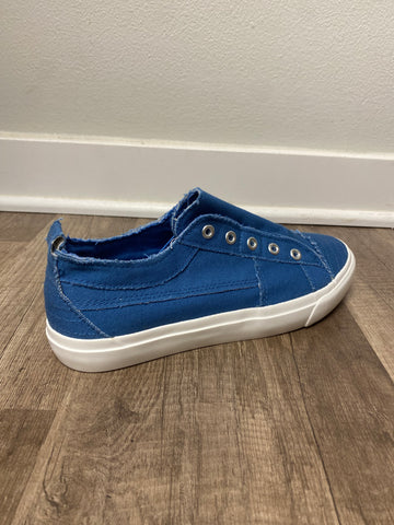 Atlantic Blue Sneaker
