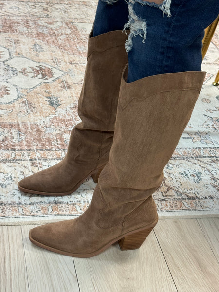 Saddle Ridge Suede Boots