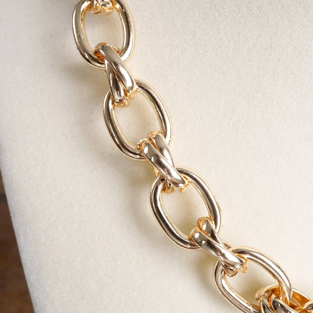 Cable Chunky Fancy Chain Necklace